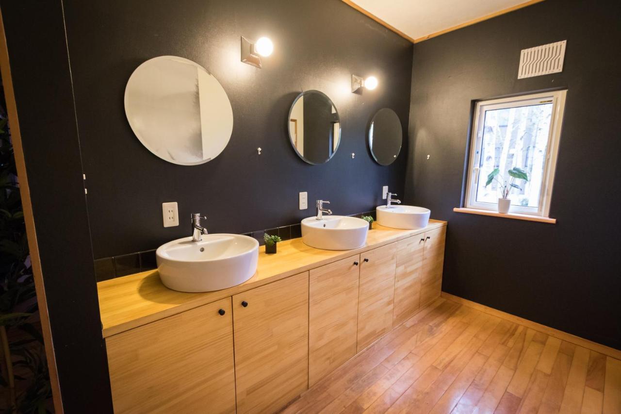 Freeride Backpackers Lodge Niseko Dış mekan fotoğraf