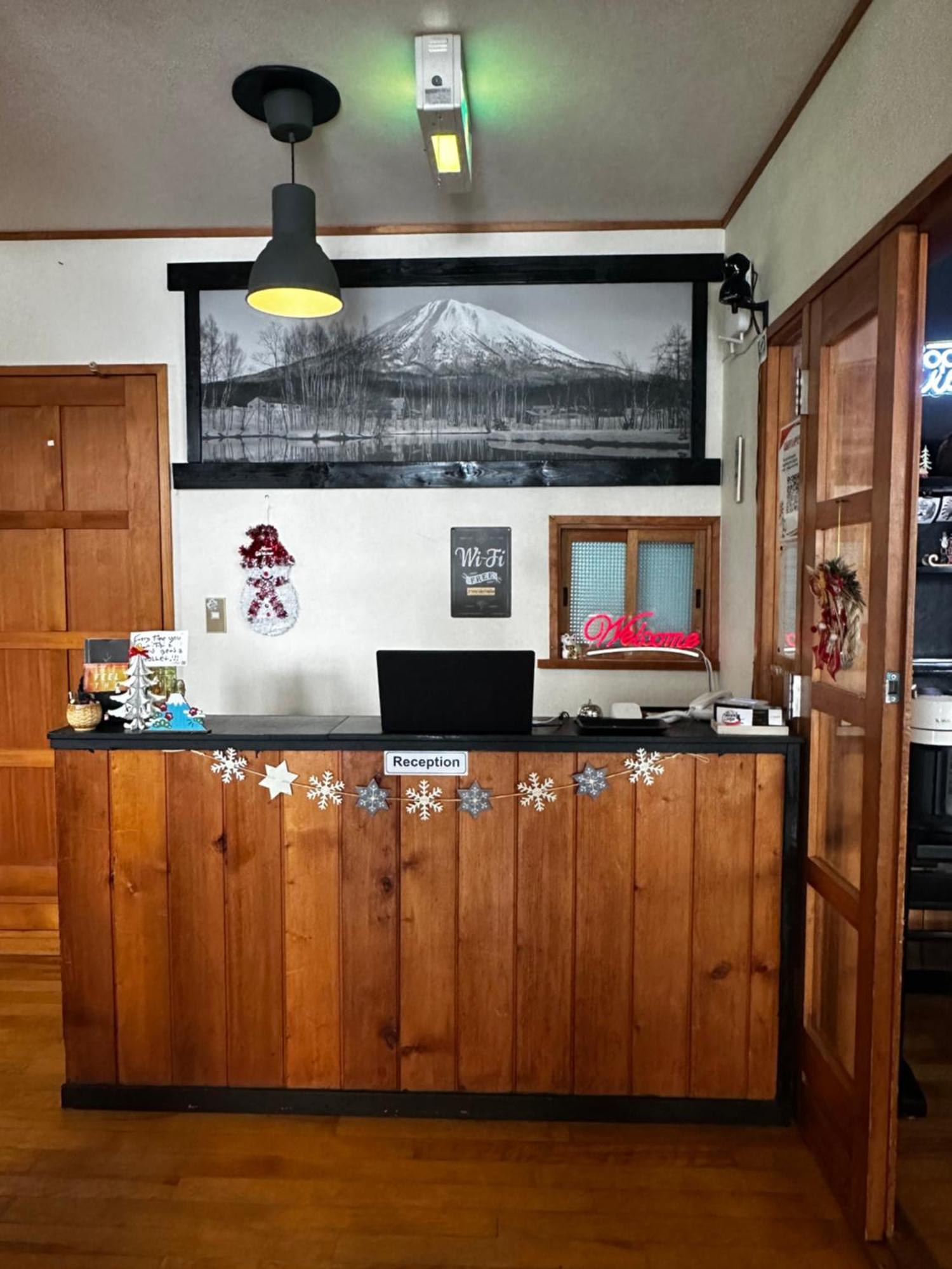Freeride Backpackers Lodge Niseko Dış mekan fotoğraf